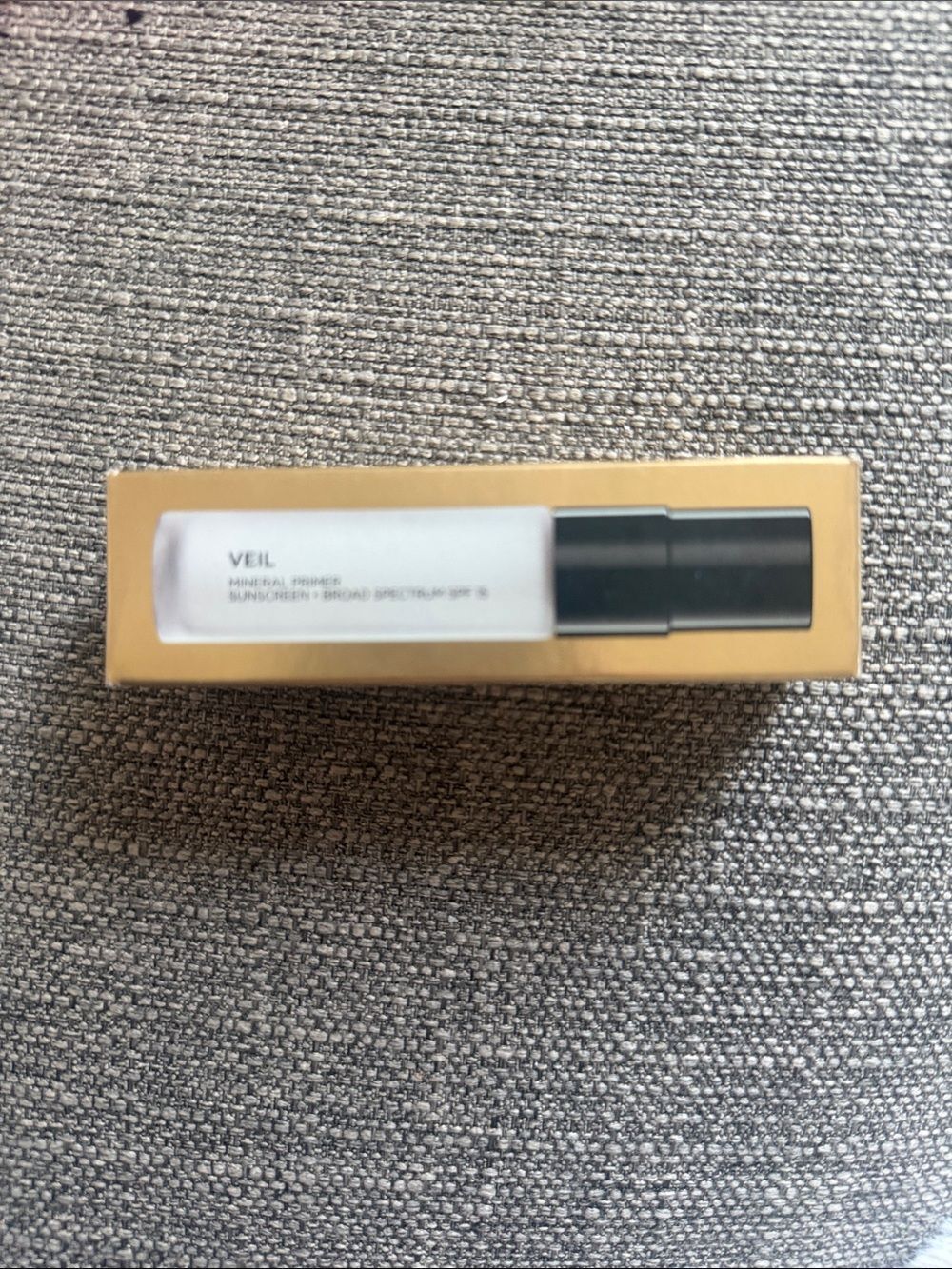Hourglass Veil Mineral Primer SPF